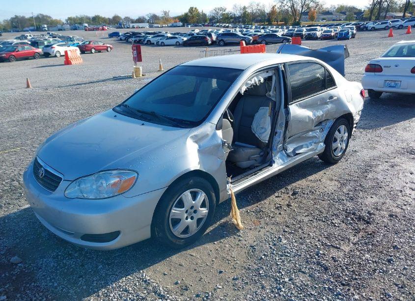 Photo 2 of 2007 Toyota Corolla LE (VIN 1NXBR30EX7Z809127)