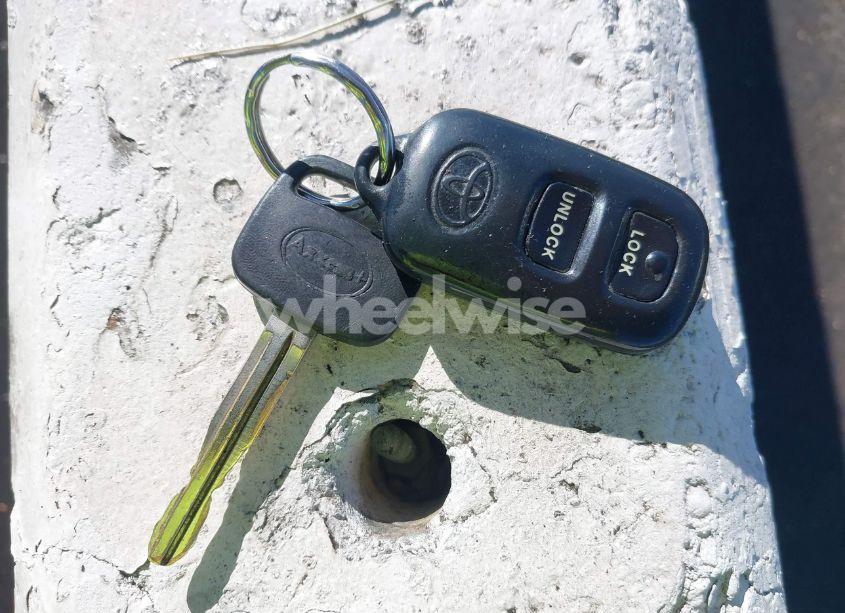 Photo 11 of 2003 Toyota Corolla S (VIN 1NXBR32E03Z070471)