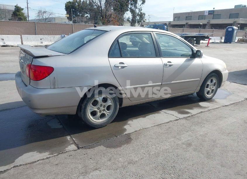 Photo 4 of 2003 Toyota Corolla LE (VIN 1NXBR32E03Z125789)