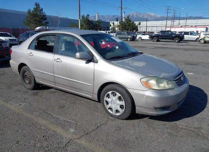 2003 Toyota Corolla LE (VIN 1NXBR32E03Z139269) main photo