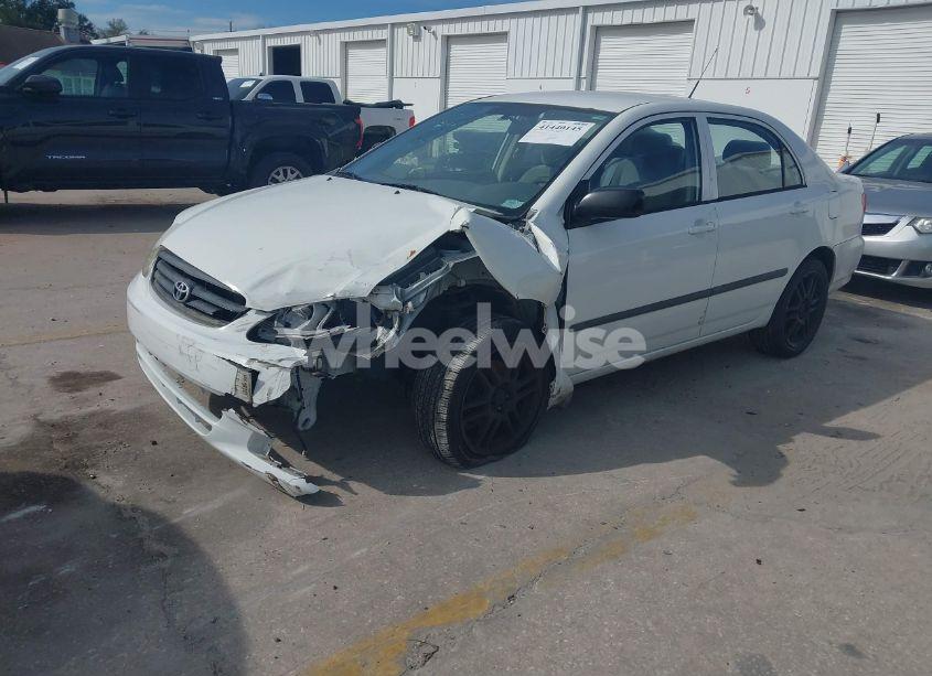 Photo 2 of 2004 Toyota Corolla CE (VIN 1NXBR32E04Z215672)