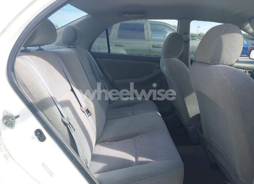 Photo 8 of 2004 Toyota Corolla CE (VIN 1NXBR32E04Z215672)