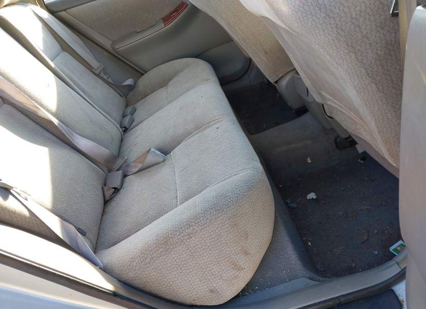 Photo 8 of 2004 Toyota Corolla LE (VIN 1NXBR32E04Z254066)