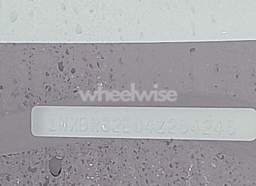 Photo 9 of 2004 Toyota Corolla LE (VIN 1NXBR32E04Z254245)