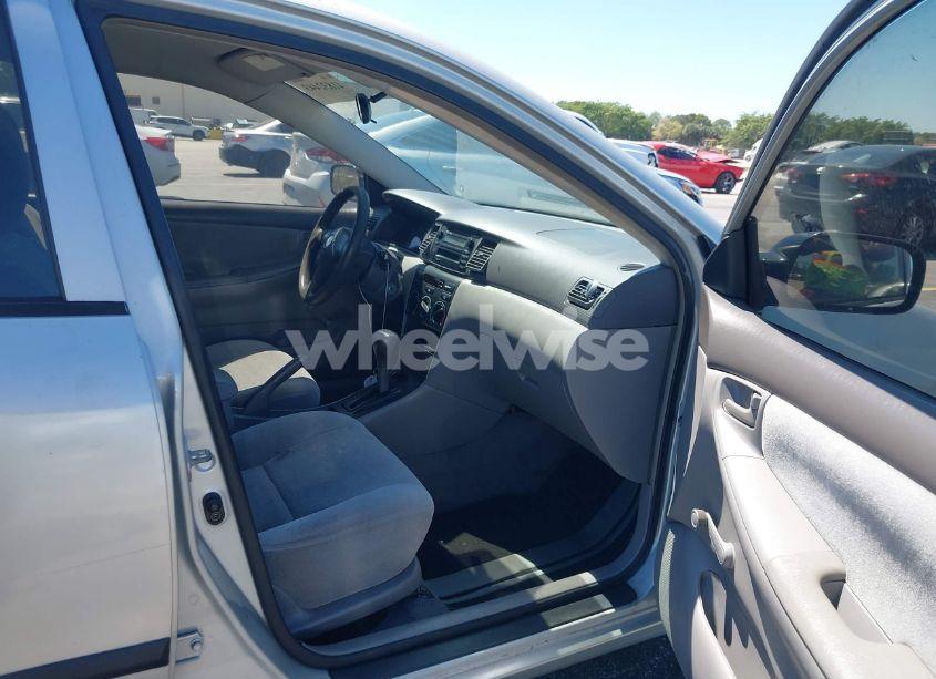 Photo 5 of 2004 Toyota Corolla CE (VIN 1NXBR32E04Z262135)