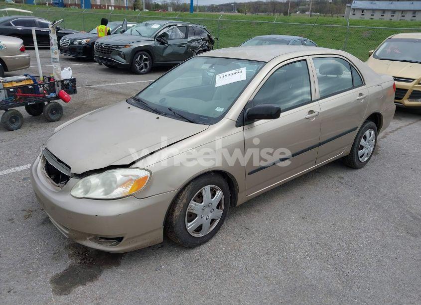 Photo 2 of 2004 Toyota Corolla CE (VIN 1NXBR32E04Z266301)