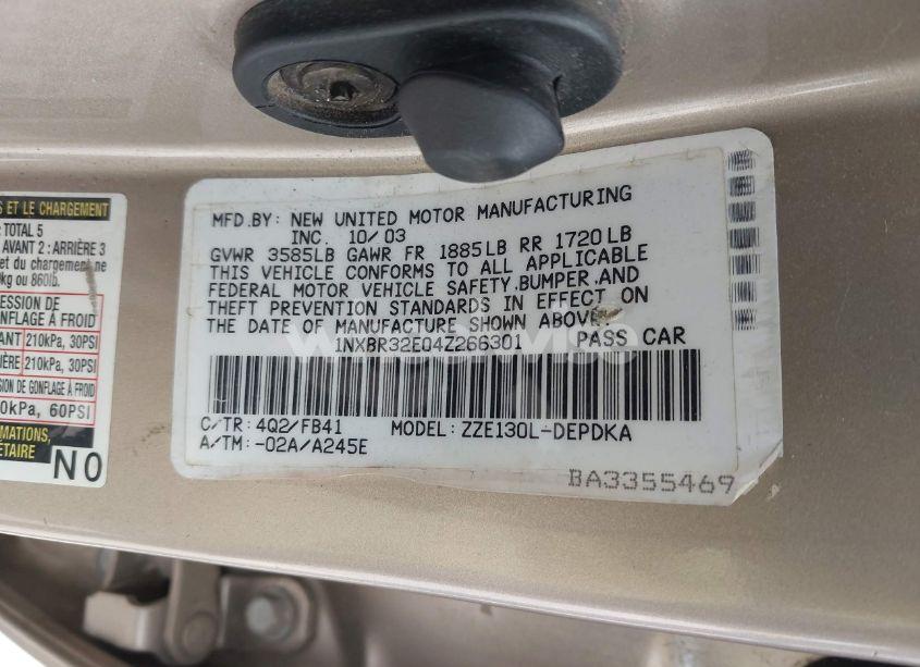 Photo 9 of 2004 Toyota Corolla CE (VIN 1NXBR32E04Z266301)