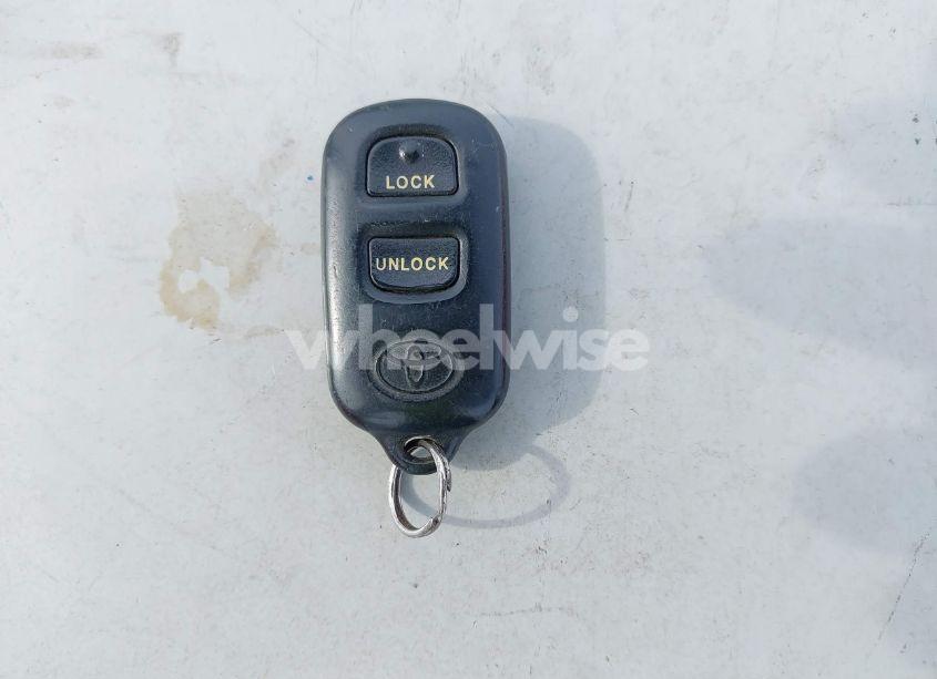 Photo 12 of 2004 Toyota Corolla LE (VIN 1NXBR32E04Z301192)