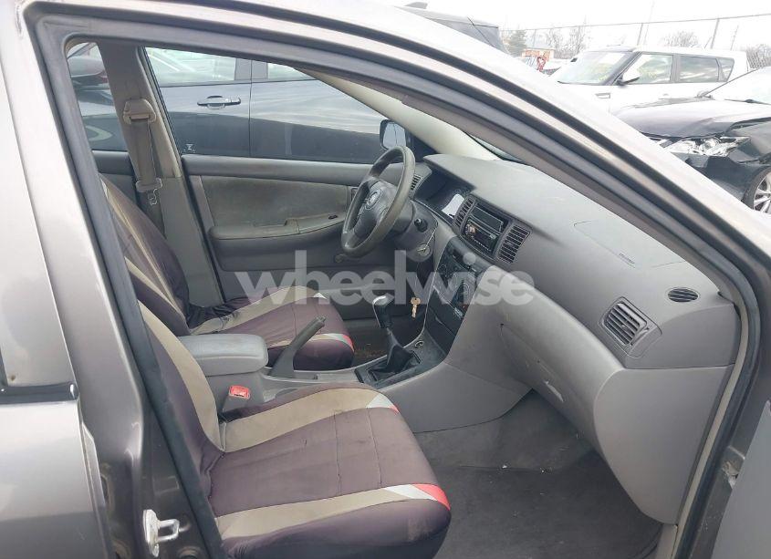 Photo 5 of 2004 Toyota Corolla CE (VIN 1NXBR32E04Z317568)