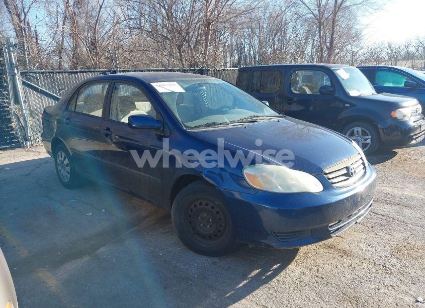 2004 Toyota Corolla LE (VIN 1NXBR32E04Z329574) main photo
