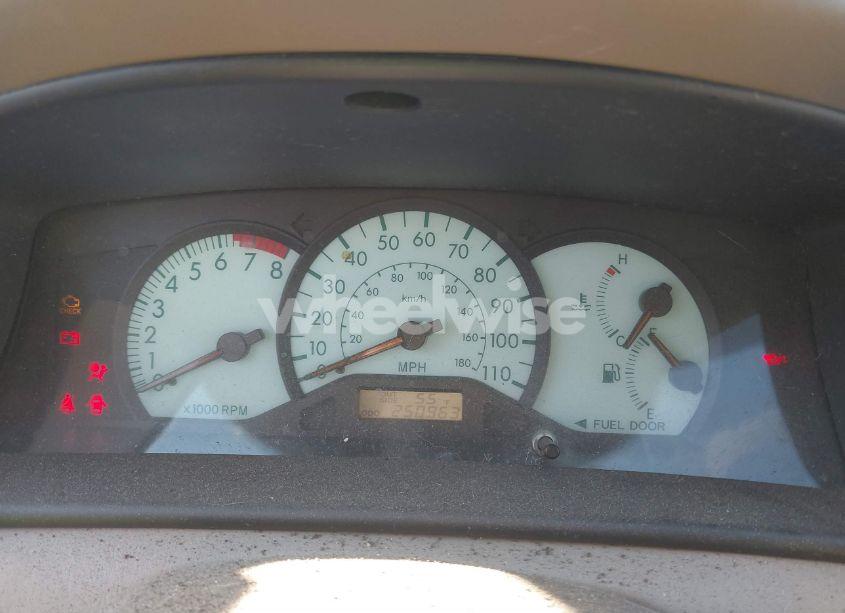 Photo 7 of 2004 Toyota Corolla LE (VIN 1NXBR32E04Z329574)