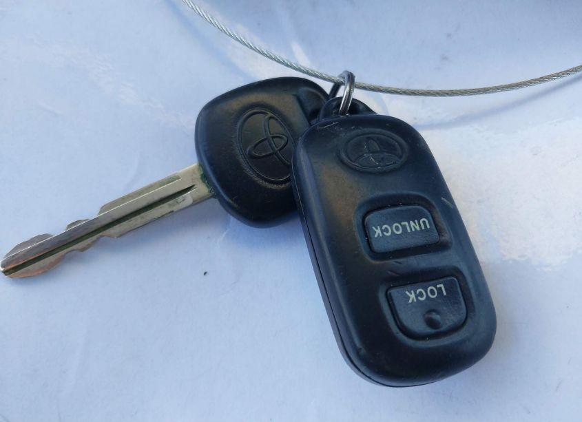 Photo 11 of 2005 Toyota Corolla LE (VIN 1NXBR32E05Z355237)