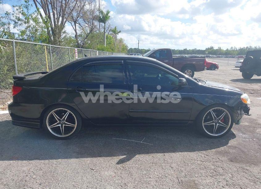 Photo 13 of 2005 Toyota Corolla S (VIN 1NXBR32E05Z357148)