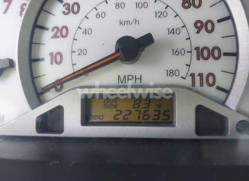 Photo 15 of 2005 Toyota Corolla S (VIN 1NXBR32E05Z357148)