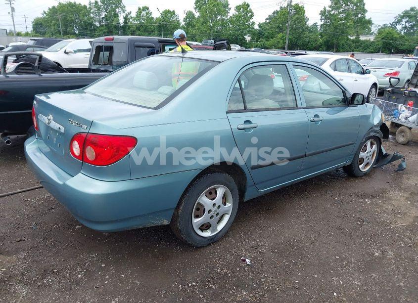 Photo 4 of 2005 Toyota Corolla CE (VIN 1NXBR32E05Z367114)