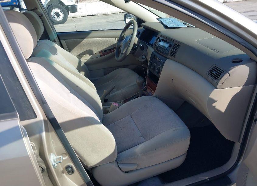 Photo 5 of 2005 Toyota Corolla CE/LE/S (VIN 1NXBR32E05Z379747)