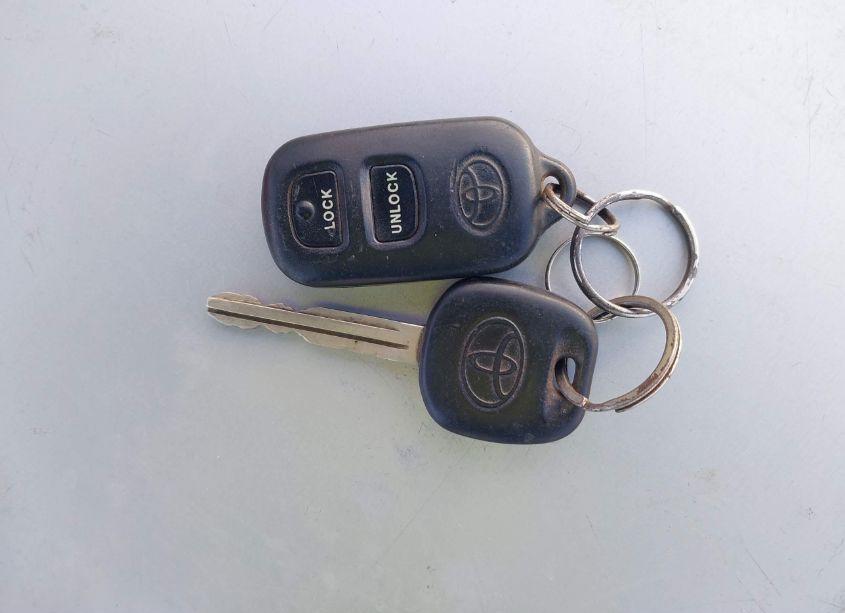 Photo 11 of 2005 Toyota Corolla LE (VIN 1NXBR32E05Z391347)