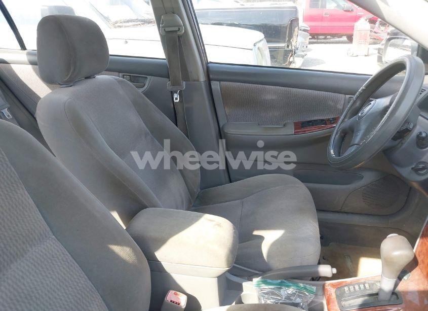 Photo 5 of 2005 Toyota Corolla LE (VIN 1NXBR32E05Z426453)