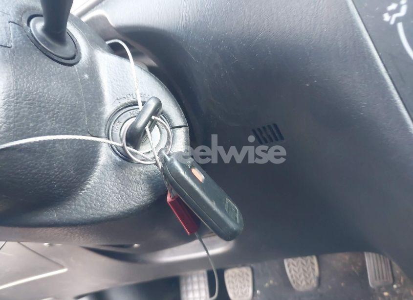 Photo 11 of 2005 Toyota Corolla S (VIN 1NXBR32E05Z431779)