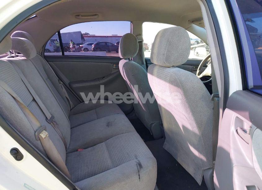 Photo 8 of 2005 Toyota Corolla CE (VIN 1NXBR32E05Z439641)