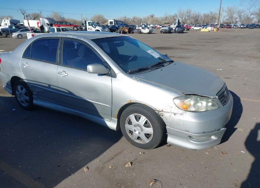 2005 Toyota Corolla S (VIN 1NXBR32E05Z440840) main photo