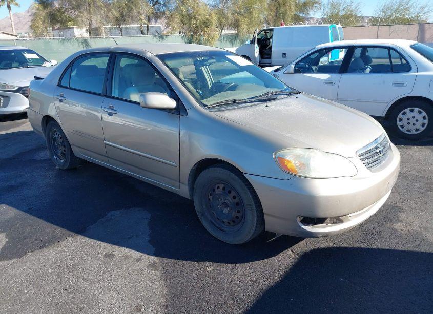 2005 Toyota Corolla LE (VIN 1NXBR32E05Z444239) main photo
