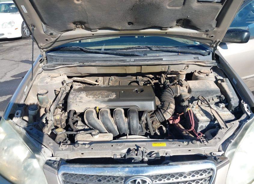 Photo 10 of 2005 Toyota Corolla LE (VIN 1NXBR32E05Z444239)