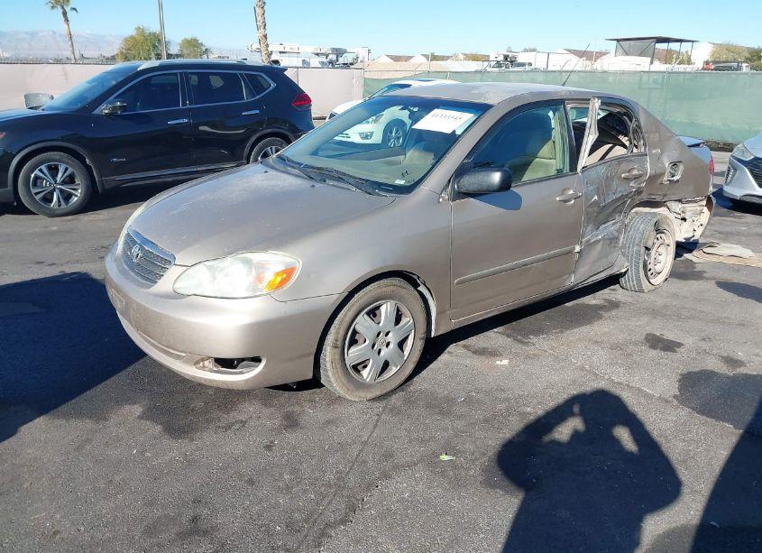 Photo 2 of 2005 Toyota Corolla LE (VIN 1NXBR32E05Z444239)