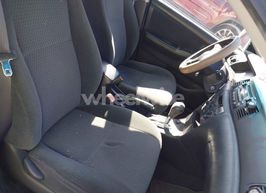 Photo 5 of 2005 Toyota Corolla S (VIN 1NXBR32E05Z454544)