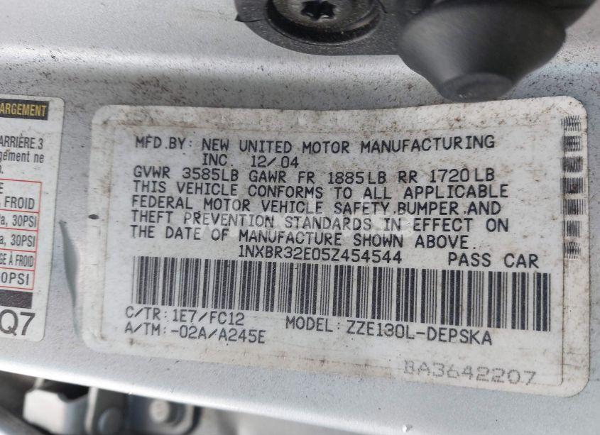 Photo 9 of 2005 Toyota Corolla S (VIN 1NXBR32E05Z454544)