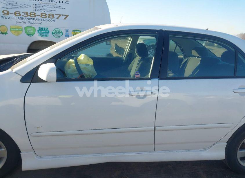 Photo 15 of 2005 Toyota Corolla S (VIN 1NXBR32E05Z457718)