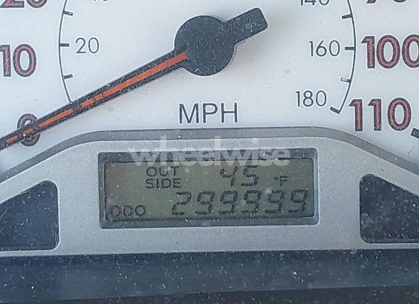 Photo 16 of 2005 Toyota Corolla S (VIN 1NXBR32E05Z457718)