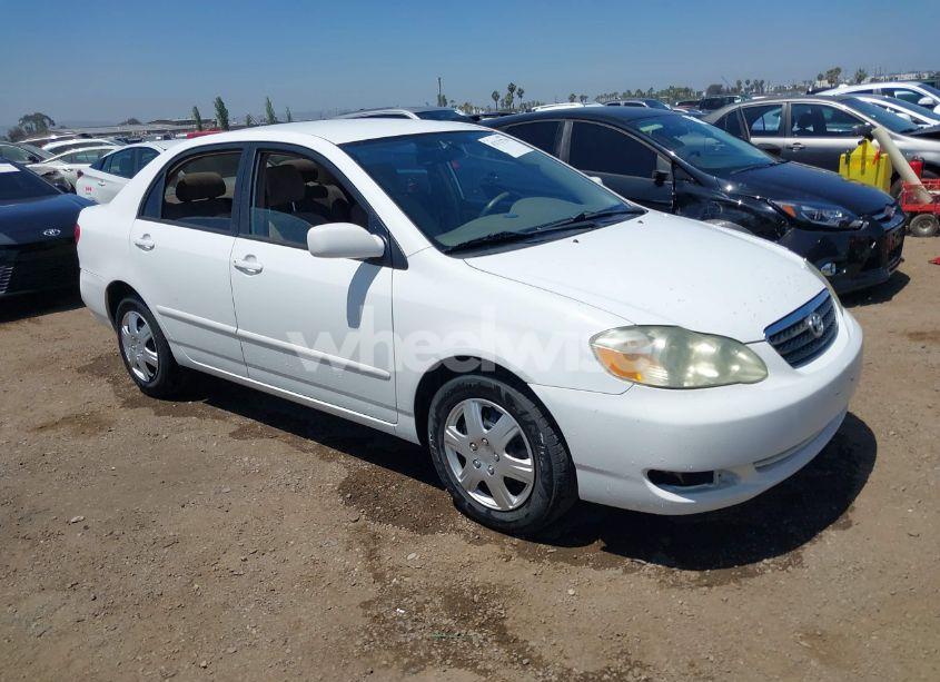 2005 Toyota Corolla LE (VIN 1NXBR32E05Z502088) main photo