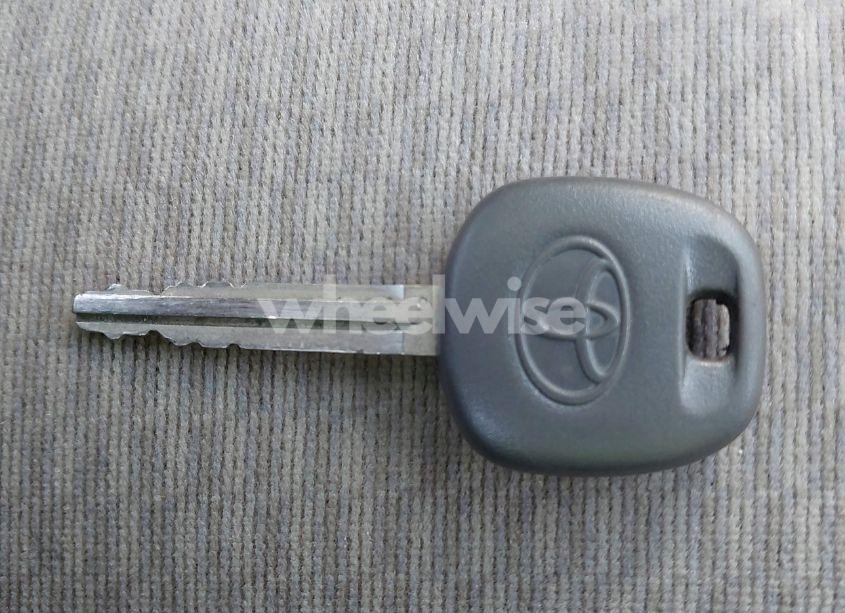 Photo 11 of 2005 Toyota Corolla LE (VIN 1NXBR32E05Z502088)