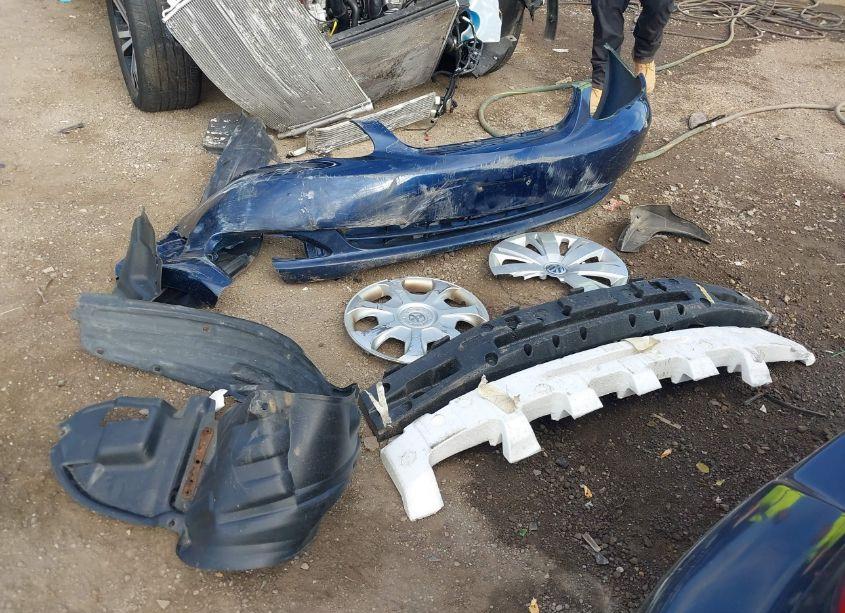 Photo 12 of 2005 Toyota Corolla LE (VIN 1NXBR32E05Z503855)