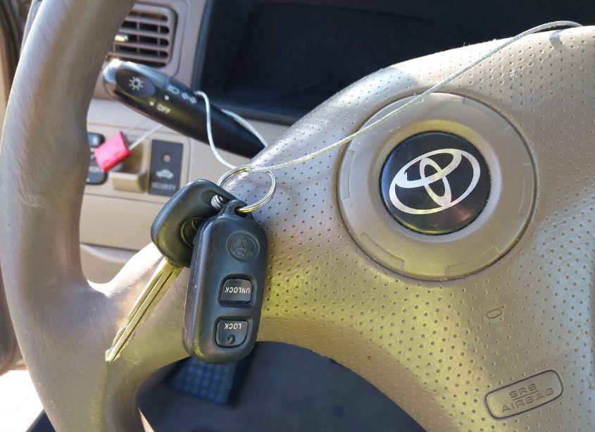 Photo 11 of 2005 Toyota Corolla LE (VIN 1NXBR32E05Z511888)