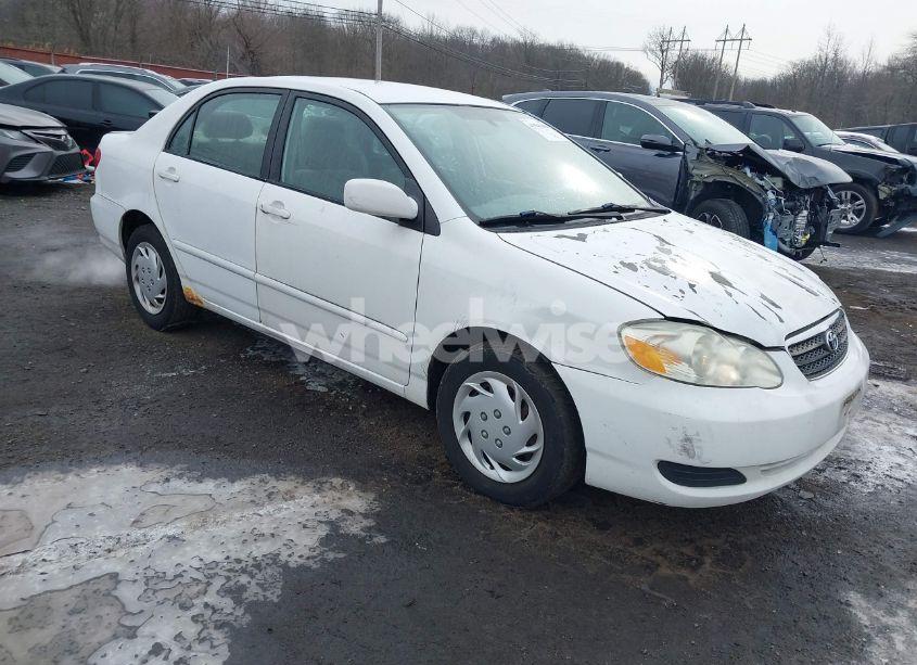 2005 Toyota Corolla LE (VIN 1NXBR32E05Z512653) main photo