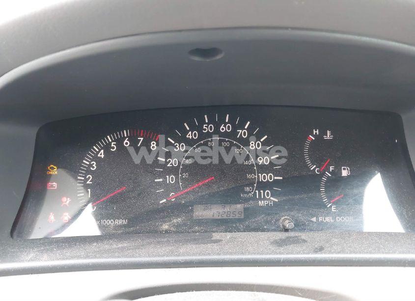 Photo 7 of 2005 Toyota Corolla LE (VIN 1NXBR32E05Z512653)