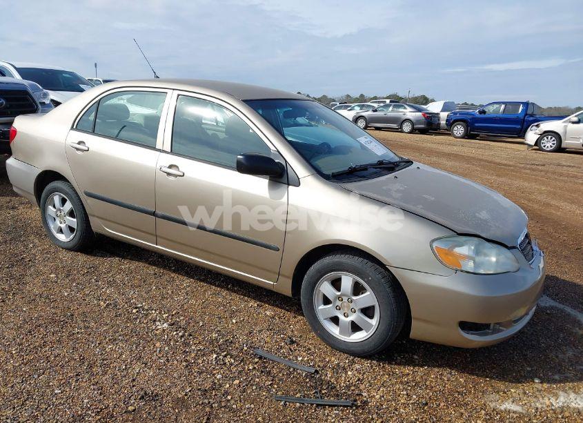 2005 Toyota Corolla CE (VIN 1NXBR32E05Z514242) main photo