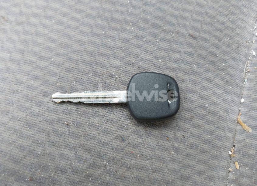 Photo 11 of 2005 Toyota Corolla LE (VIN 1NXBR32E05Z545667)