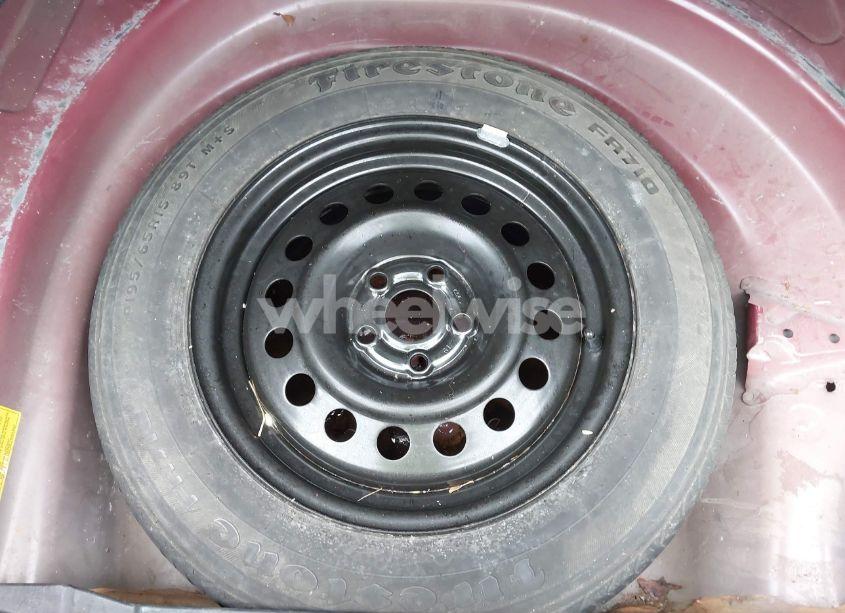 Photo 12 of 2005 Toyota Corolla LE (VIN 1NXBR32E05Z545667)