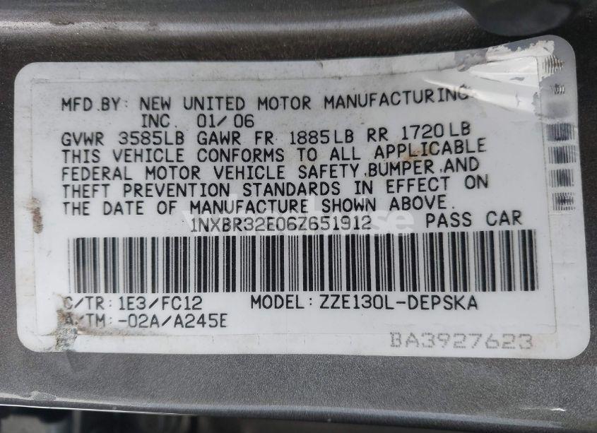 Photo 9 of 2006 Toyota Corolla S (VIN 1NXBR32E06Z651912)