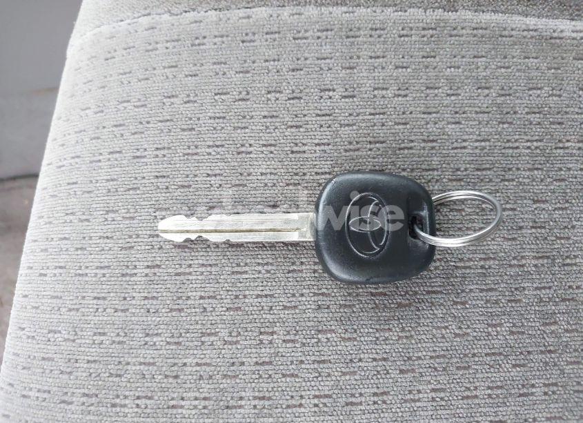 Photo 11 of 2006 Toyota Corolla CE (VIN 1NXBR32E06Z702034)