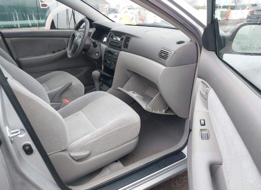 Photo 5 of 2006 Toyota Corolla CE (VIN 1NXBR32E06Z750200)