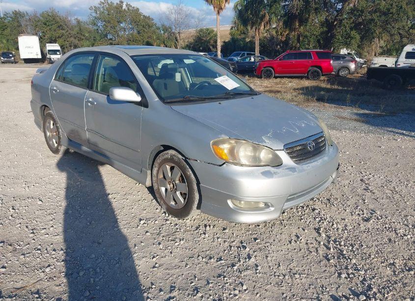 2006 Toyota Corolla S (VIN 1NXBR32E06Z758006) main photo