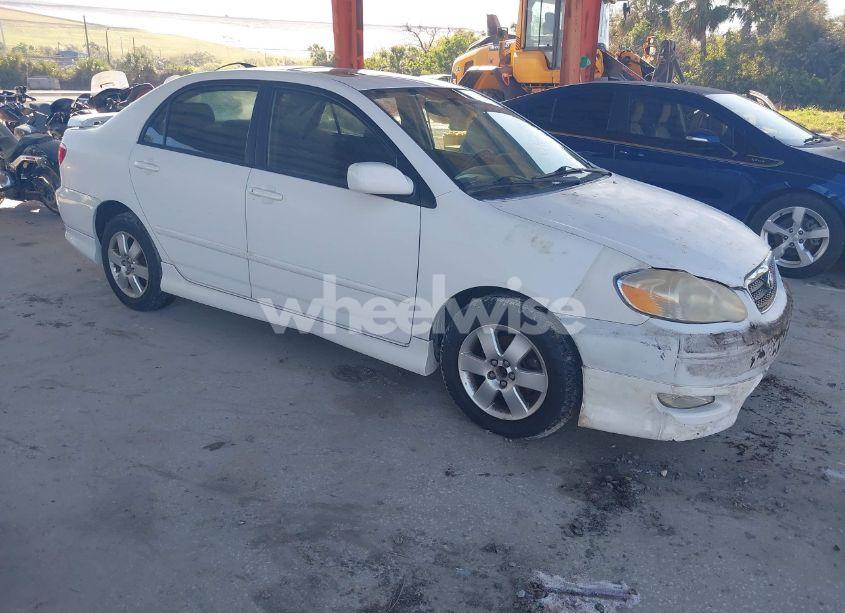 2007 Toyota Corolla S (VIN 1NXBR32E07Z784168) main photo