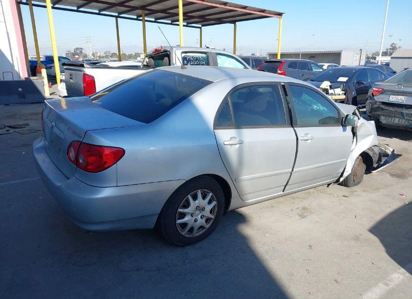 Photo 4 of 2007 Toyota Corolla LE (VIN 1NXBR32E07Z800207)