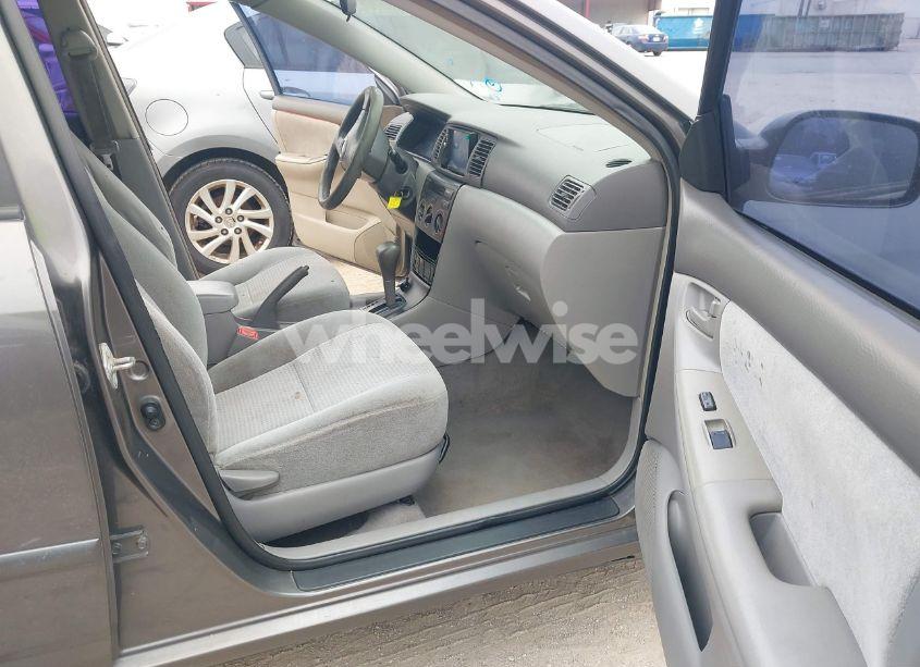 Photo 5 of 2007 Toyota Corolla CE (VIN 1NXBR32E07Z843266)