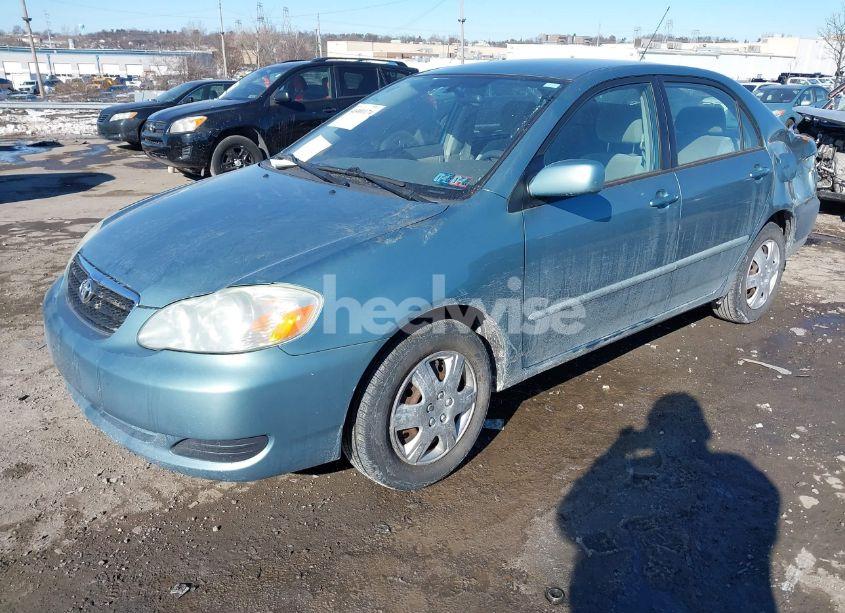 Photo 2 of 2007 Toyota Corolla LE (VIN 1NXBR32E07Z854770)