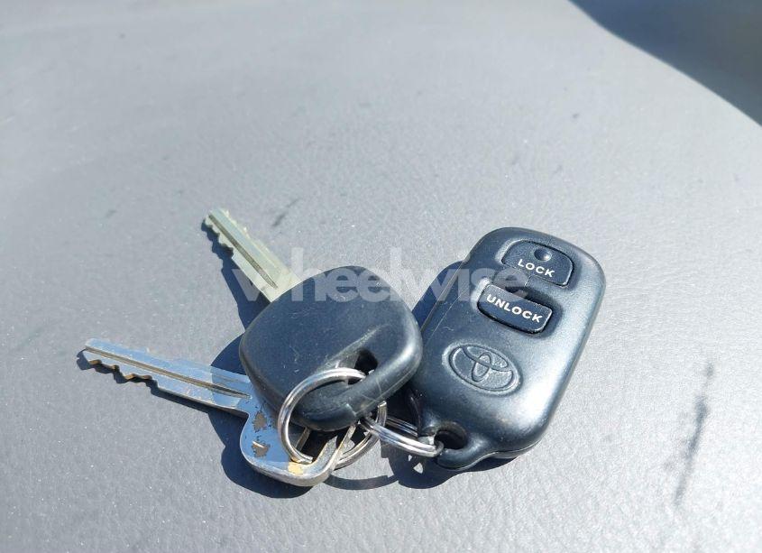 Photo 11 of 2007 Toyota Corolla LE (VIN 1NXBR32E07Z875439)